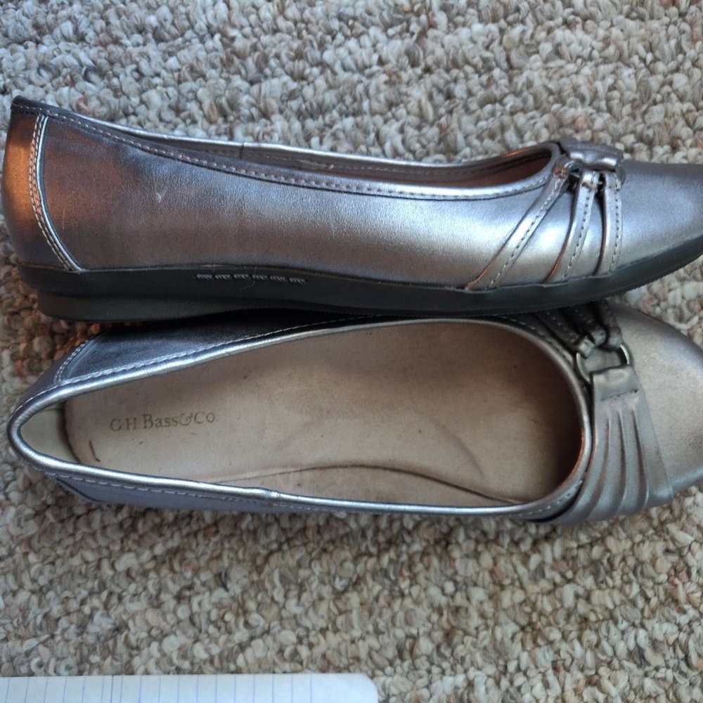 G.H. Bass&Co. flats